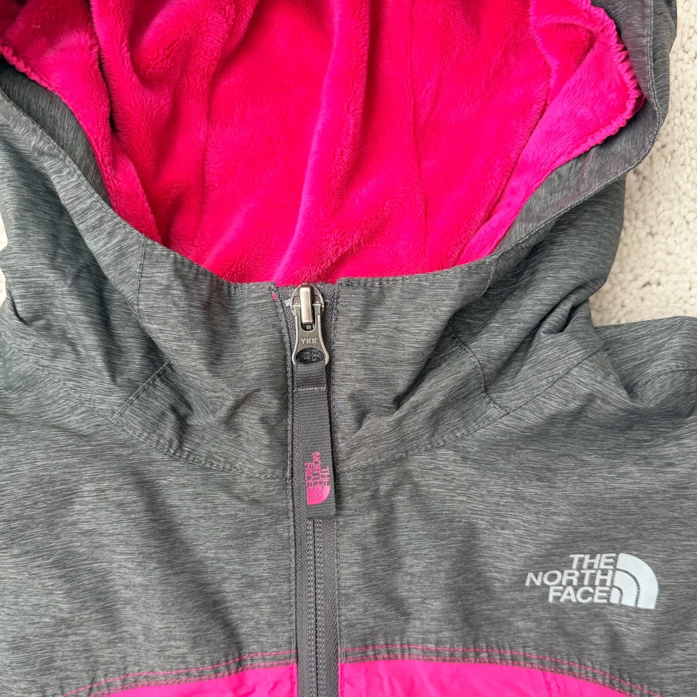 The North Face Fuchsia and Charcoal Jacket - Picture 7 of 14